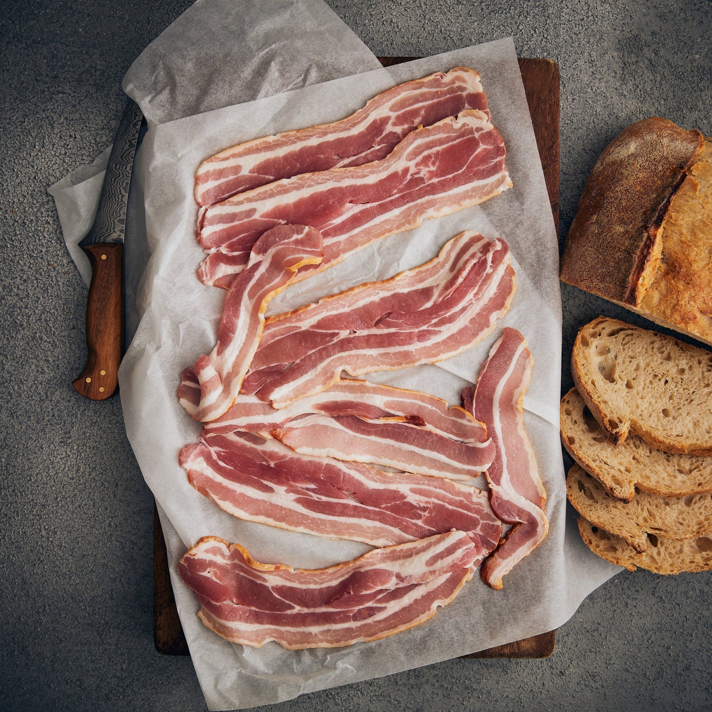 Smoked Streaky Bacon (8/9 Rashers)